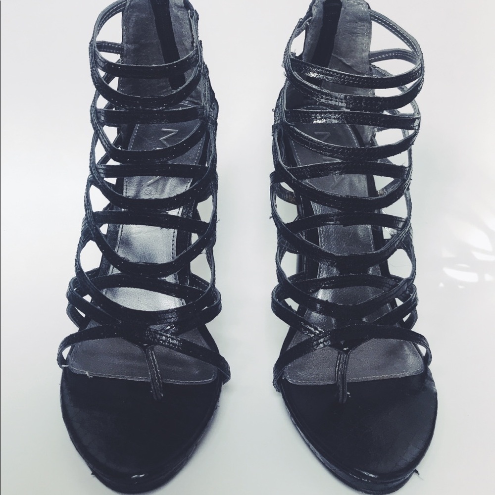 Mia Sandals